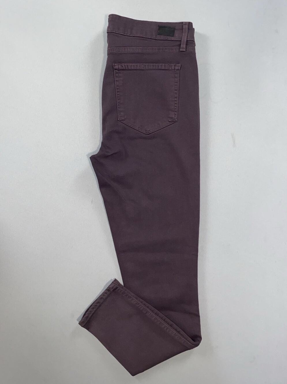 Paige Denim Verdugo Ankle Lightweight Stretch Jeans in Faded Mulberry. Size 31.
